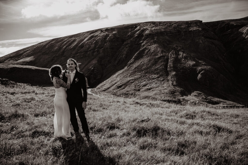 Hochzeit Island Wedding Wasserfall Fotoshooting