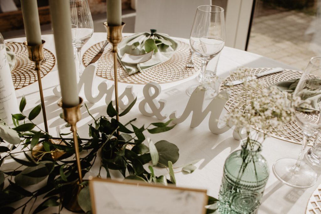 Hochzeit Fernando Mai Wartburg Standesamt Eisenach Feier Wernshausen Eventscheune Metal-Hochzeit