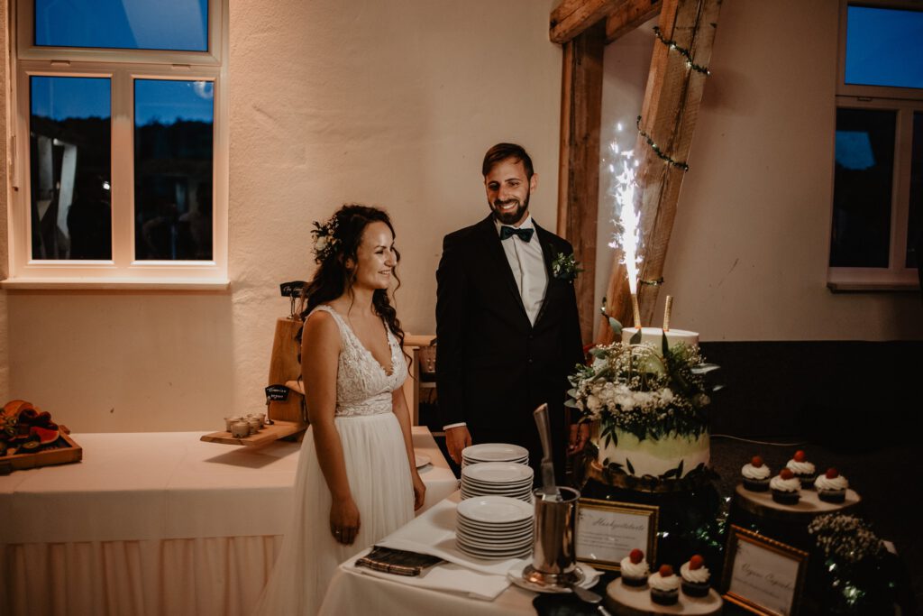 Hochzeit Fernando Mai Wartburg Standesamt Eisenach Feier Wernshausen Eventscheune Metal-Hochzeit Band